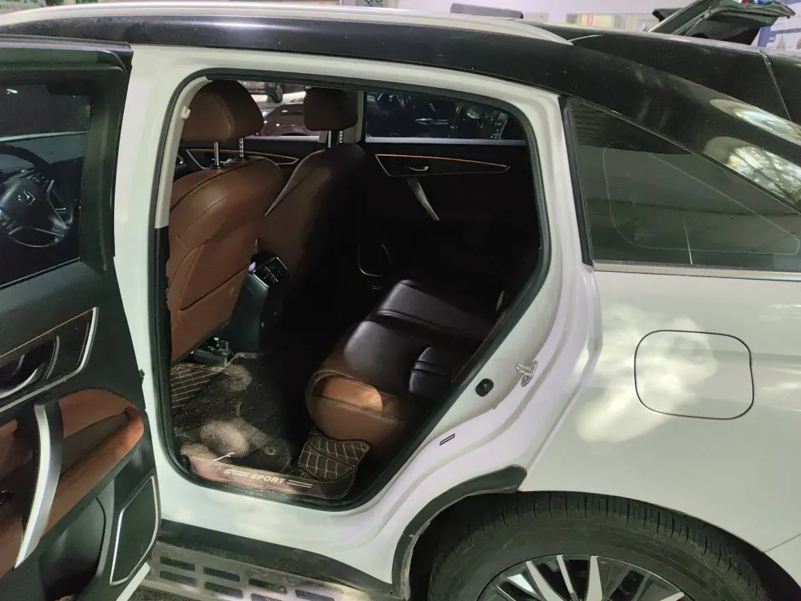 2020 Honda Avancier 2.0T 272HP L4 9AT,autocango,china used car exporter,china ev exporter,chinese used car exporter,chinese used ev exporter