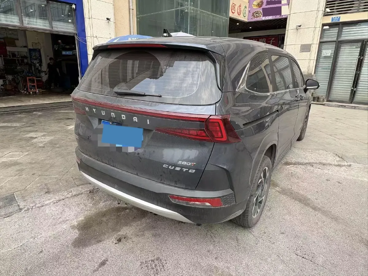 2021 Hyundai Custo 2.0T 236HP L4 8AT,autocango,china used car exporter,china ev exporter,chinese used car exporter,chinese used ev exporter