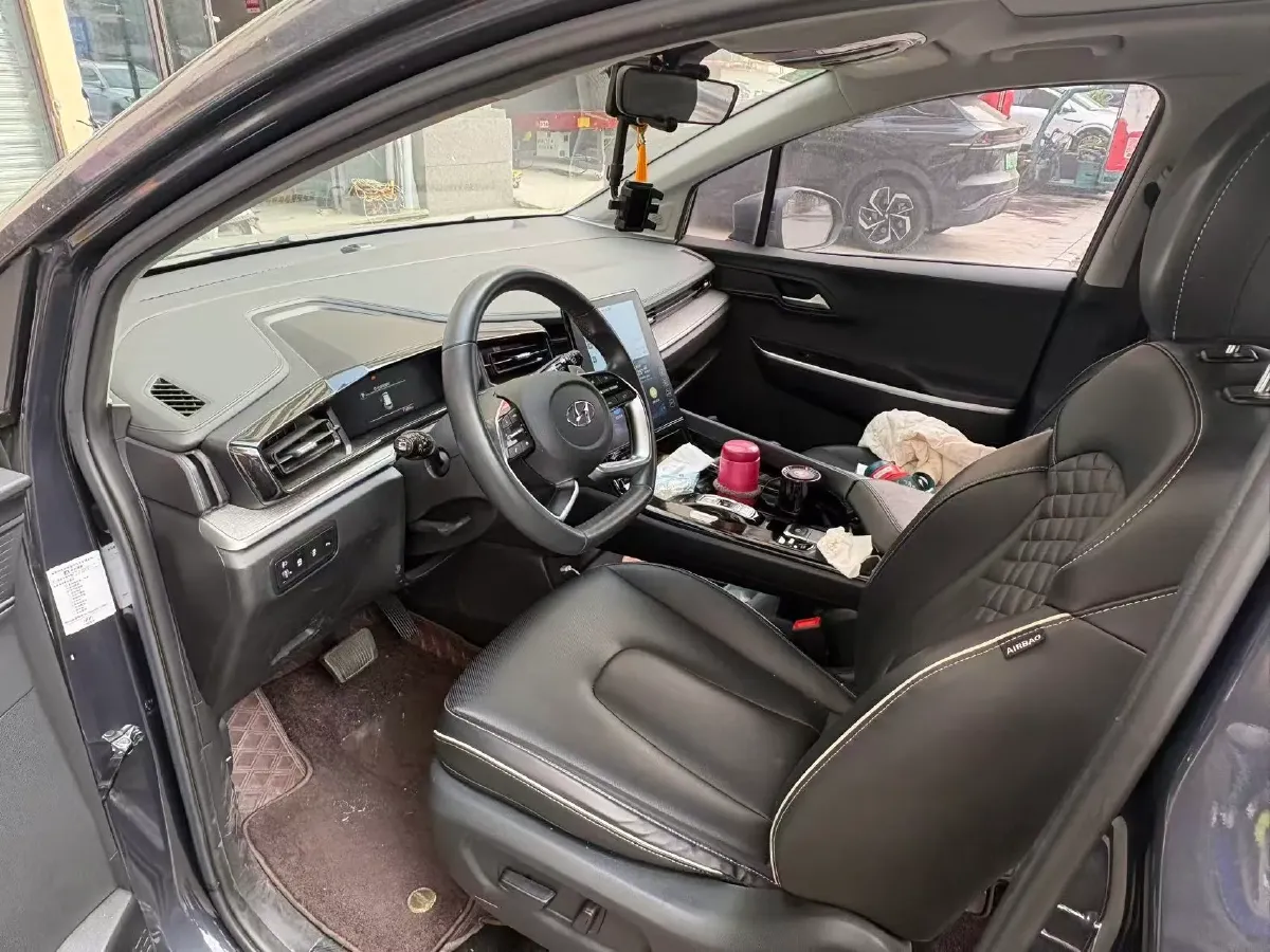 2021 Hyundai Custo 2.0T 236HP L4 8AT,autocango,china used car exporter,china ev exporter,chinese used car exporter,chinese used ev exporter