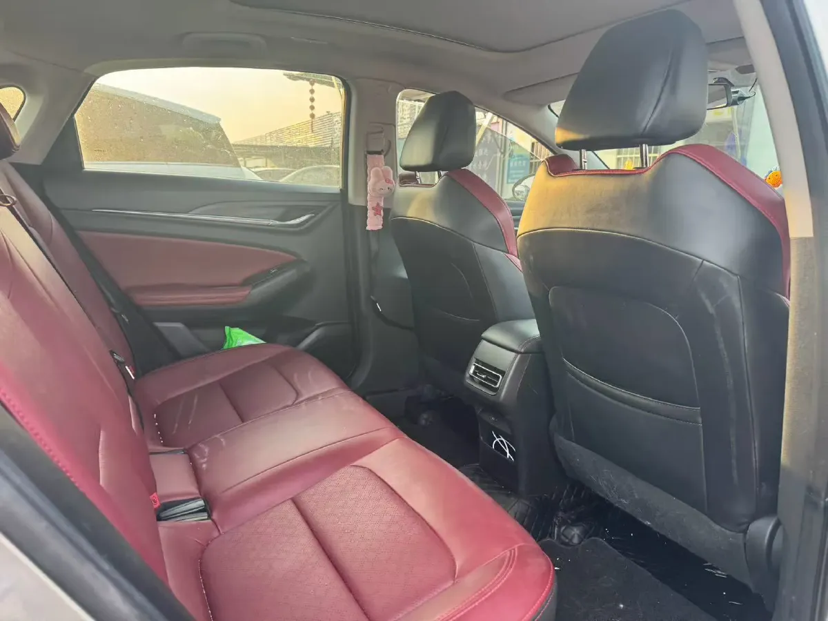 2020 ChangAn Eado 1.4T 158HP L4 7DCT,autocango,china used car exporter,china ev exporter,chinese used car exporter,chinese used ev exporter