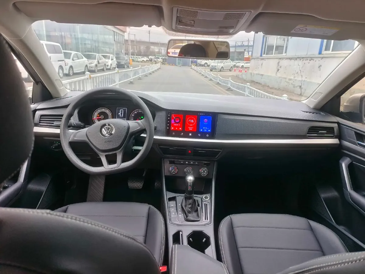 2019 Volkswagen T-Cross 1.5L 113HP L4 6AT,autocango,china used car exporter,china ev exporter,chinese used car exporter,chinese used ev exporter