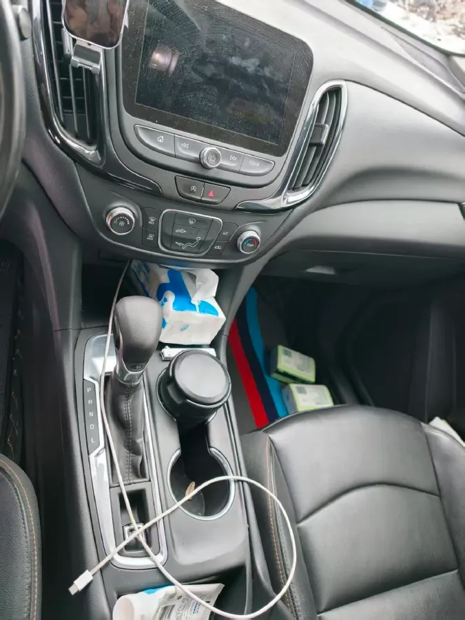 2021 Chevrolet Equinox 1.5T 169HP L4 6AT,autocango,china used car exporter,china ev exporter,chinese used car exporter,chinese used ev exporter