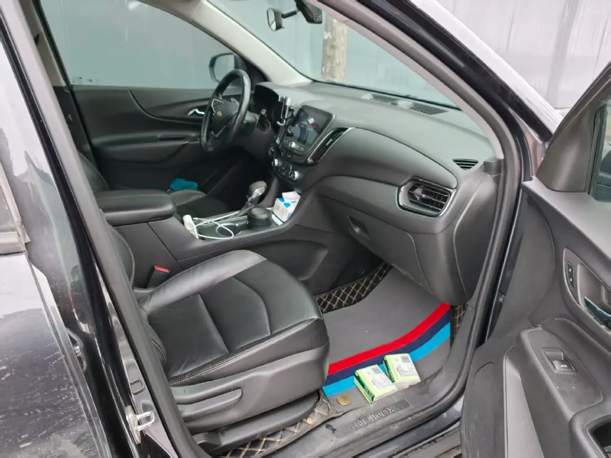 2021 Chevrolet Equinox 1.5T 169HP L4 6AT,autocango,china used car exporter,china ev exporter,chinese used car exporter,chinese used ev exporter