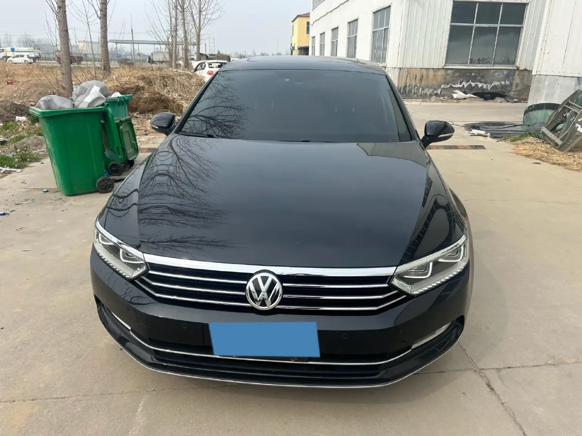 2019 Volkswagen Magotan 2.0T 186HP L4 7DCT,autocango,china used car exporter,china ev exporter,chinese used car exporter,chinese used ev exporter