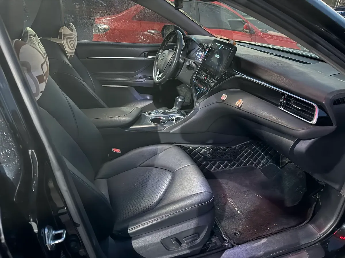 2021 Toyota Camry 2.5L 209HP L4 8AT,autocango,china used car exporter,china ev exporter,chinese used car exporter,chinese used ev exporter