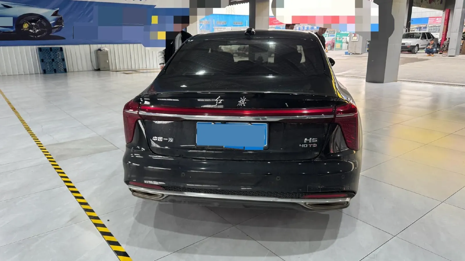 2023 HongQi HS5 2.0T 252HP L4 8AT,autocango,china used car exporter,china ev exporter,chinese used car exporter,chinese used ev exporter