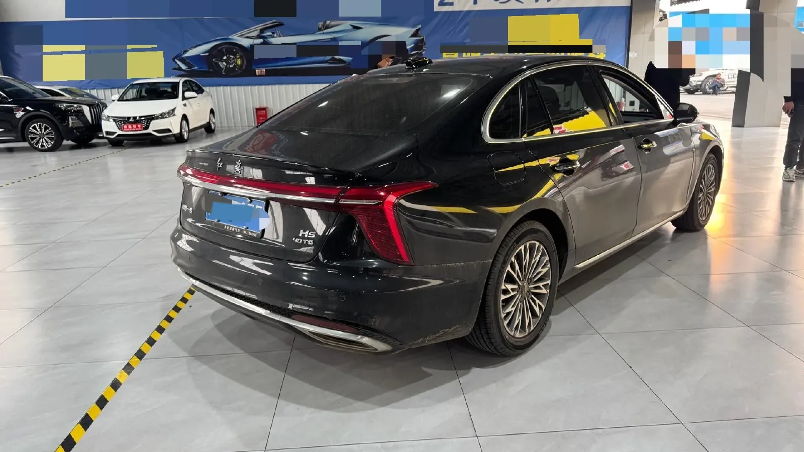 2023 HongQi HS5 2.0T 252HP L4 8AT,autocango,china used car exporter,china ev exporter,chinese used car exporter,chinese used ev exporter