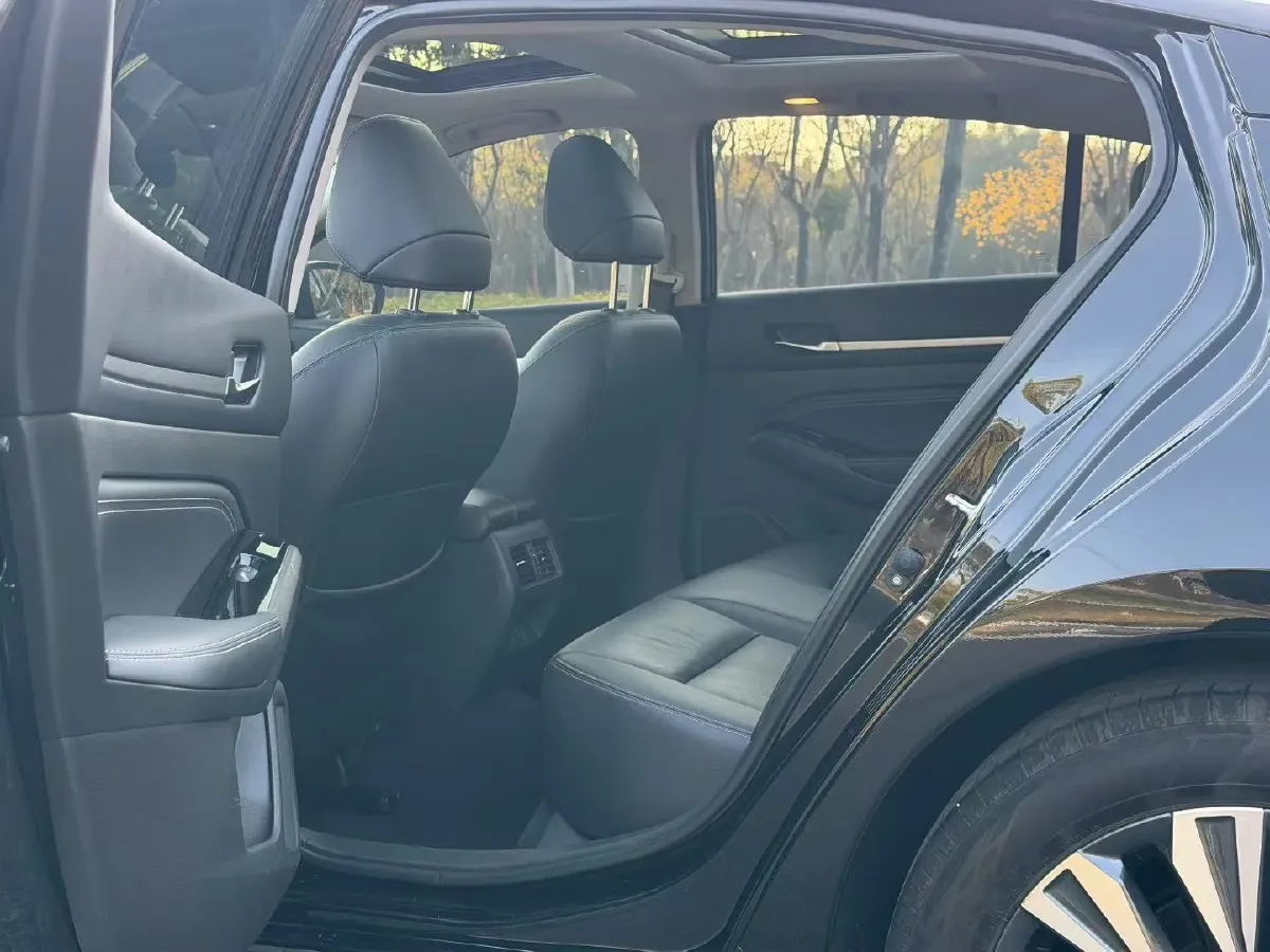 2022 Nissan Teana 2.0L 156HP L4 CVT,autocango,china used car exporter,china ev exporter,chinese used car exporter,chinese used ev exporter