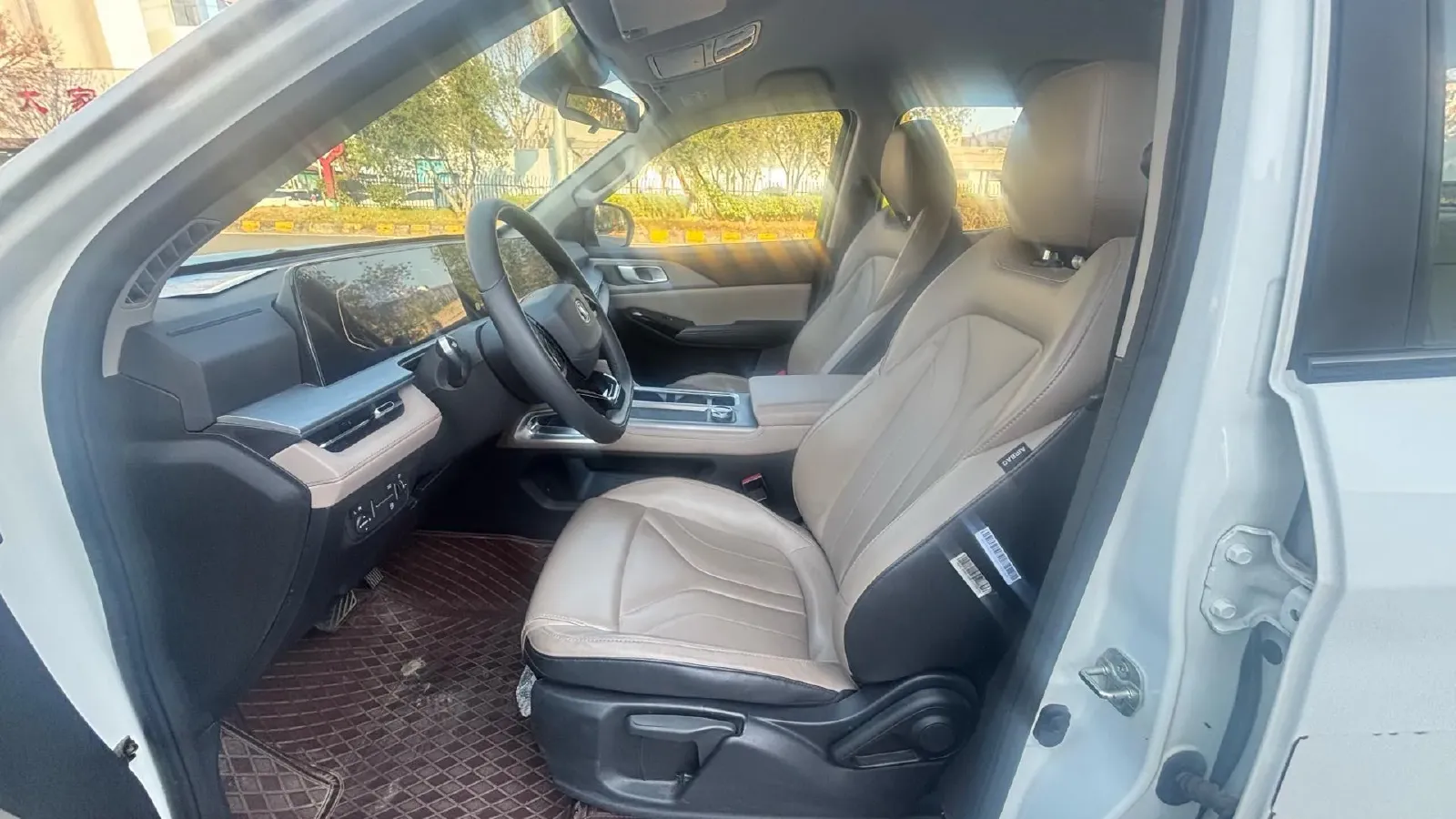 2024 ChangAn LanTuoZhe 2.0T 233HP L4 8AT,autocango,china used car exporter,china ev exporter,chinese used car exporter,chinese used ev exporter