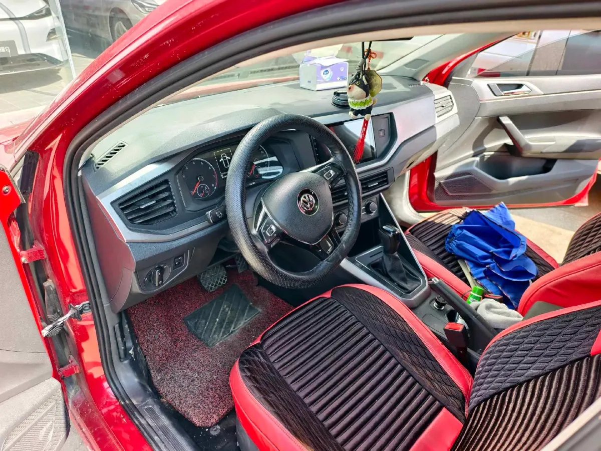 2019 Volkswagen Polo 1.5L 113HP L4 6AT,autocango,china used car exporter,china ev exporter,chinese used car exporter,chinese used ev exporter