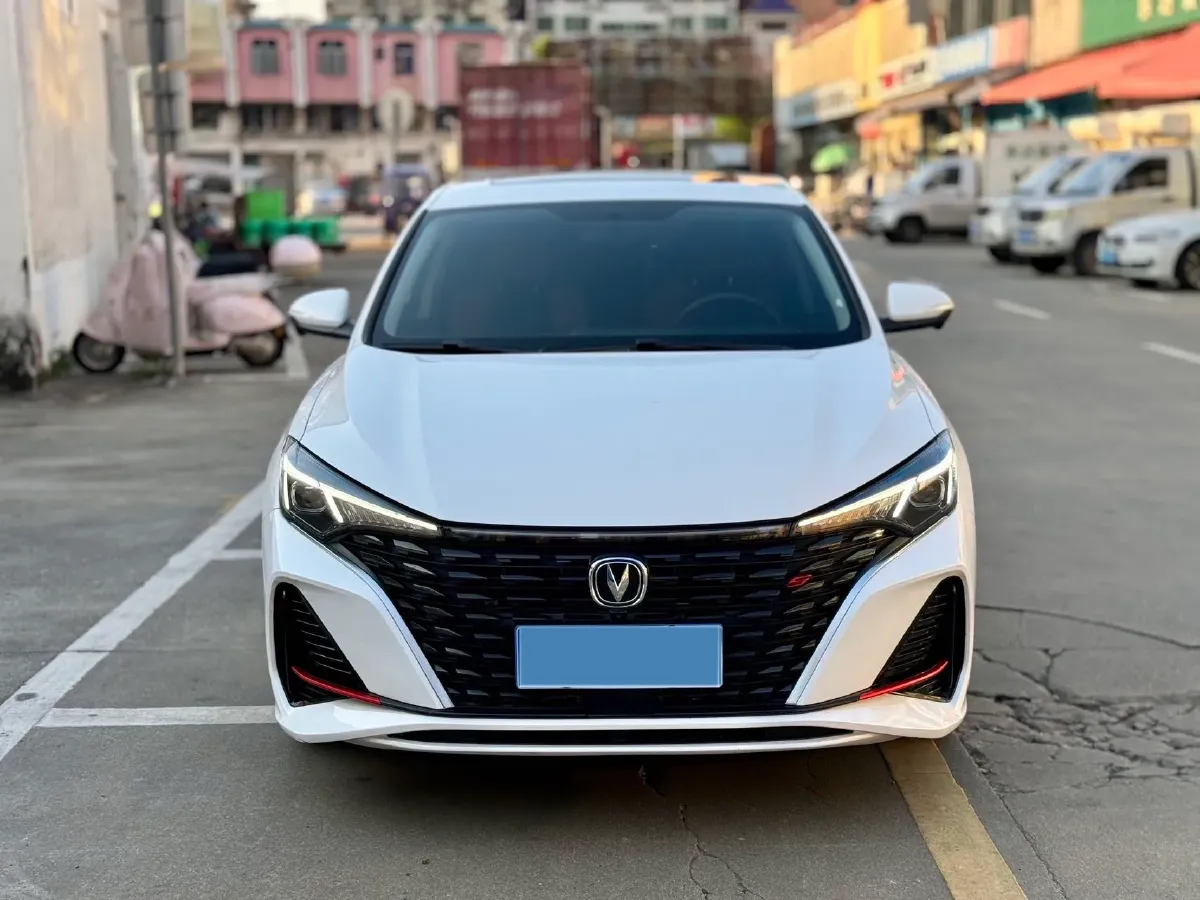 2024 ChangAn Eado 1.4T 160HP L4 7DCT,autocango,china used car exporter,china ev exporter,chinese used car exporter,chinese used ev exporter