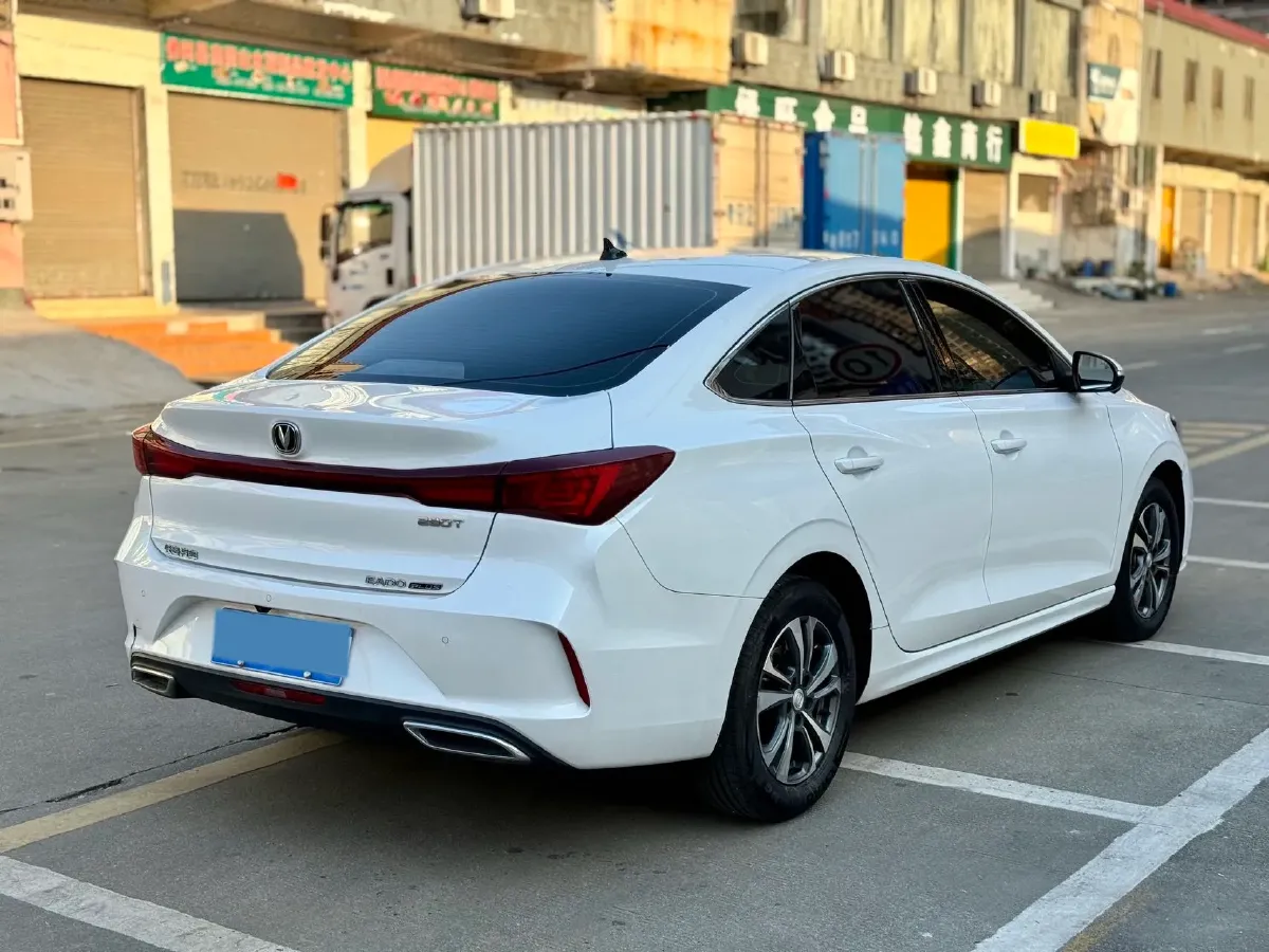 2024 ChangAn Eado 1.4T 160HP L4 7DCT,autocango,china used car exporter,china ev exporter,chinese used car exporter,chinese used ev exporter