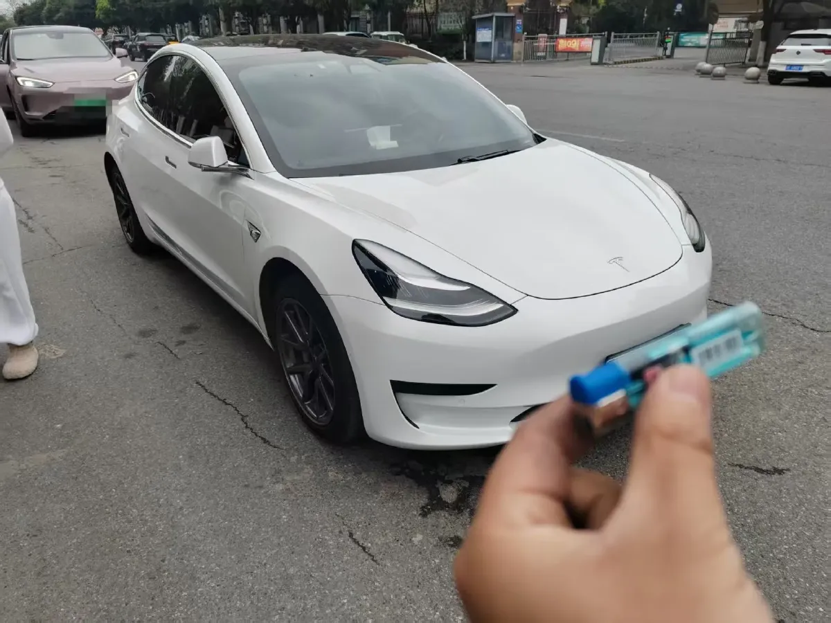 2019 Honda Odyssey 2.0L 146HP L4 E-CVT Hybrid,autocango,china used car exporter,china ev exporter,chinese used car exporter,chinese used ev exporter