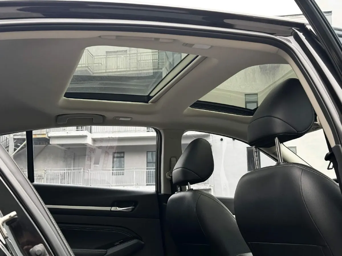 2022 Nissan Teana 2.0L 156HP L4 CVT,autocango,china used car exporter,china ev exporter,chinese used car exporter,chinese used ev exporter