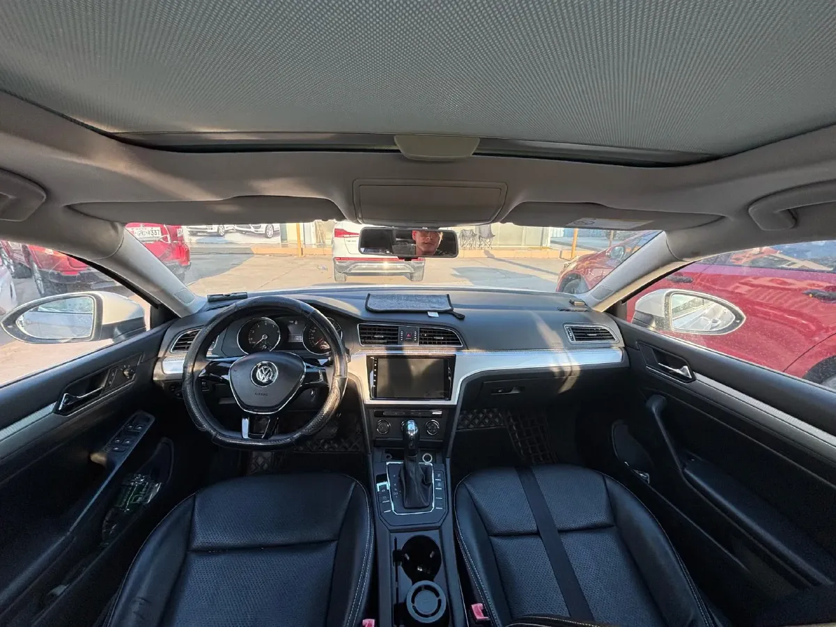 2017 Volkswagen Lamando 1.4T 131HP L4 7DCT,autocango,china used car exporter,china ev exporter,chinese used car exporter,chinese used ev exporter