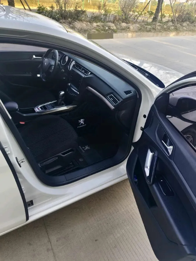 2018 Peugeot 408 1.6T 167HP L4 6AT,autocango,china used car exporter,china ev exporter,chinese used car exporter,chinese used ev exporter