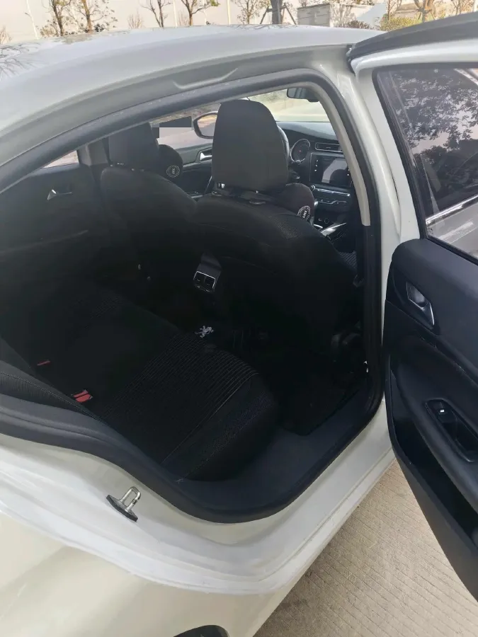 2018 Peugeot 408 1.6T 167HP L4 6AT,autocango,china used car exporter,china ev exporter,chinese used car exporter,chinese used ev exporter