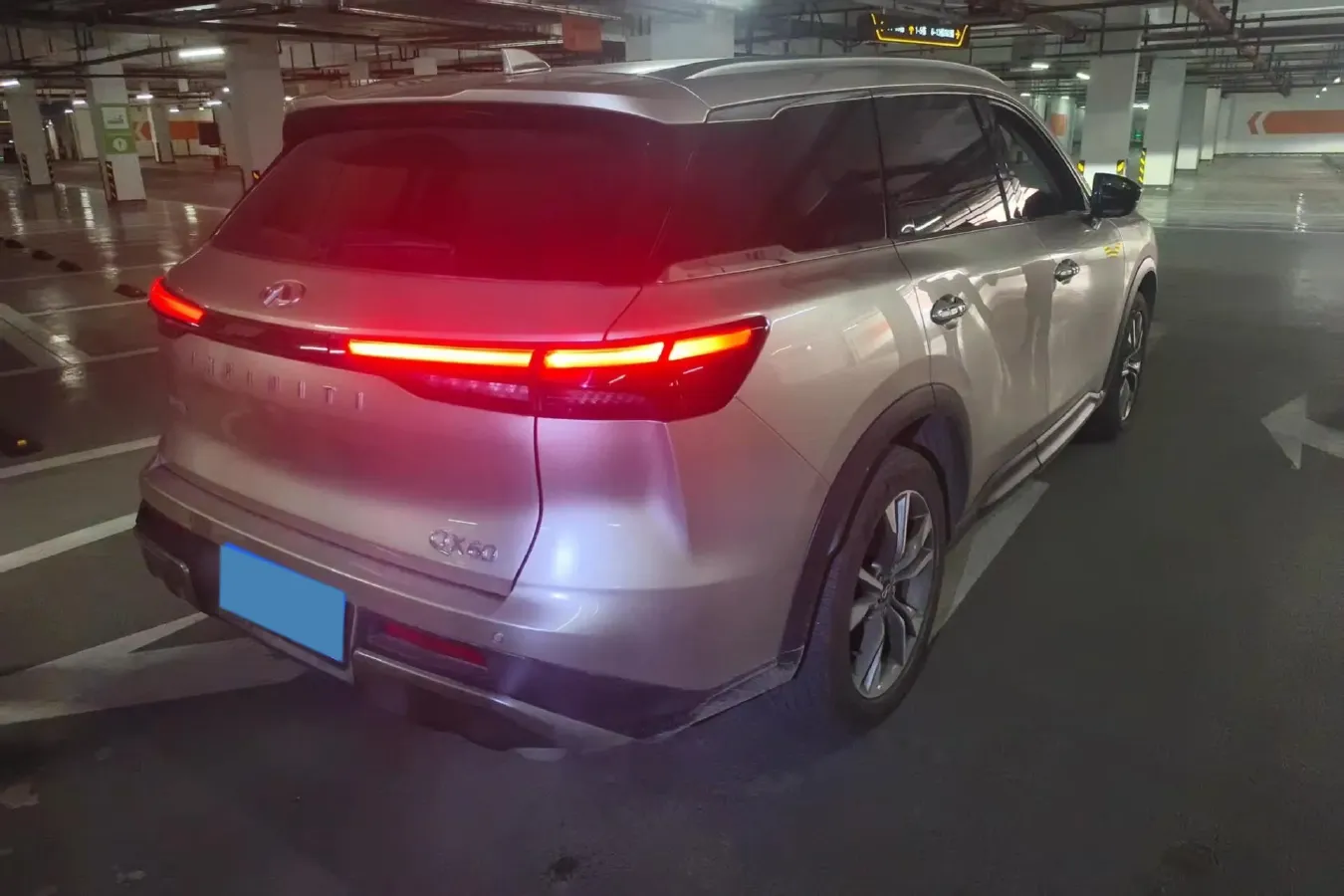 2024 Infiniti QX60 2.0T 252HP L4 9AT,autocango,china used car exporter,china ev exporter,chinese used car exporter,chinese used ev exporter