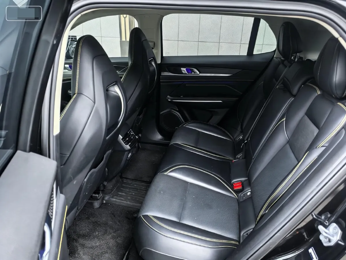 2023 MAXUS Interstellar 2.0T 261HP L4 8AT,autocango,china used car exporter,china ev exporter,chinese used car exporter,chinese used ev exporter