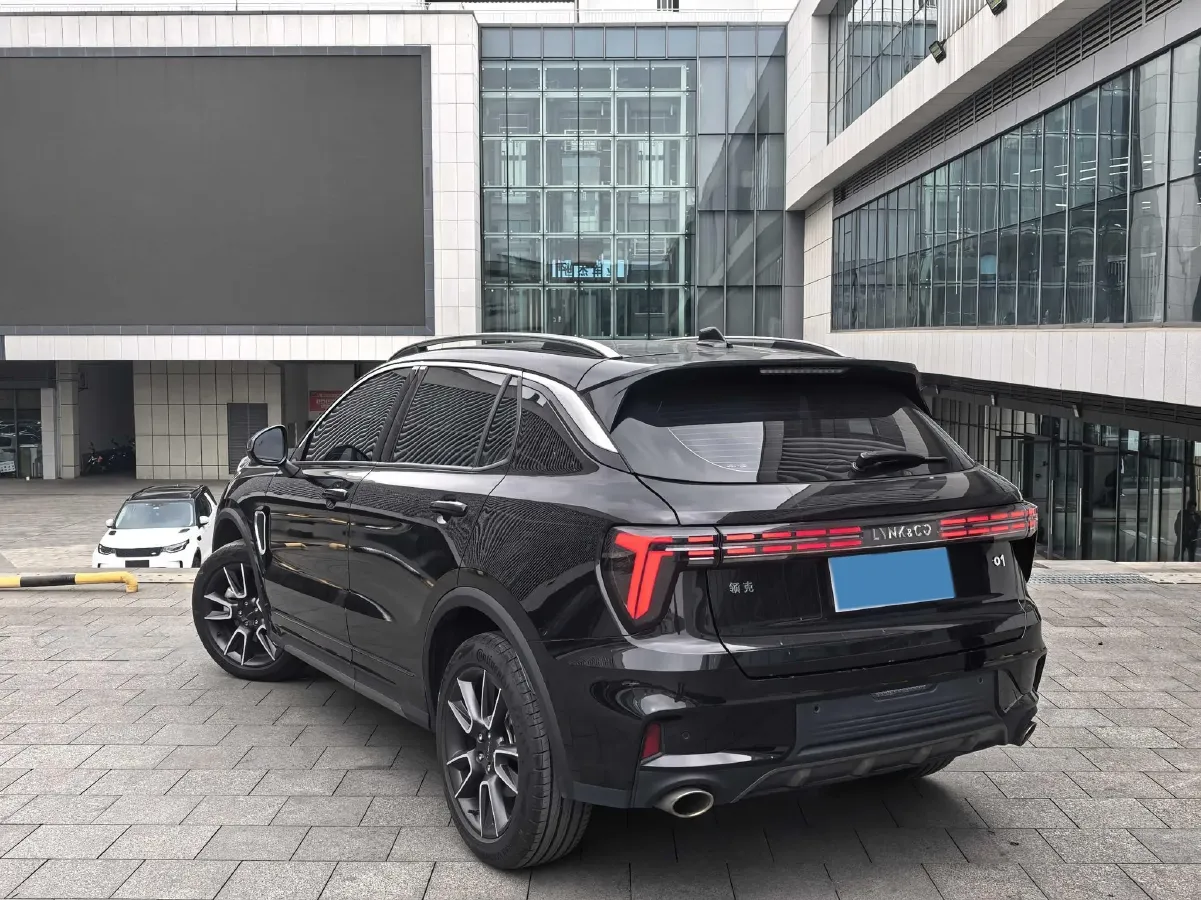 2023 MAXUS Interstellar 2.0T 261HP L4 8AT,autocango,china used car exporter,china ev exporter,chinese used car exporter,chinese used ev exporter