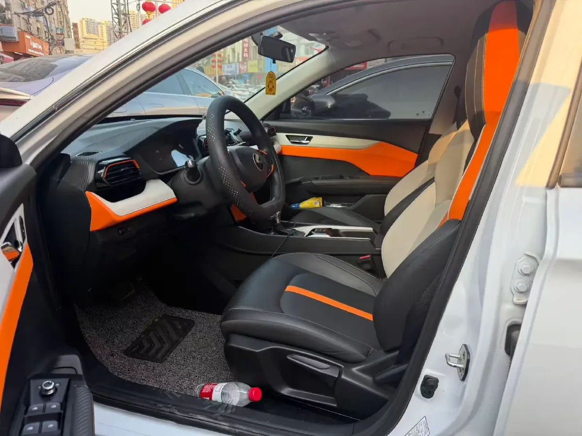 2023 DongFeng Aeolus YiXuan 1.5L 125HP L4 6DCT,autocango,china used car exporter,china ev exporter,chinese used car exporter,chinese used ev exporter