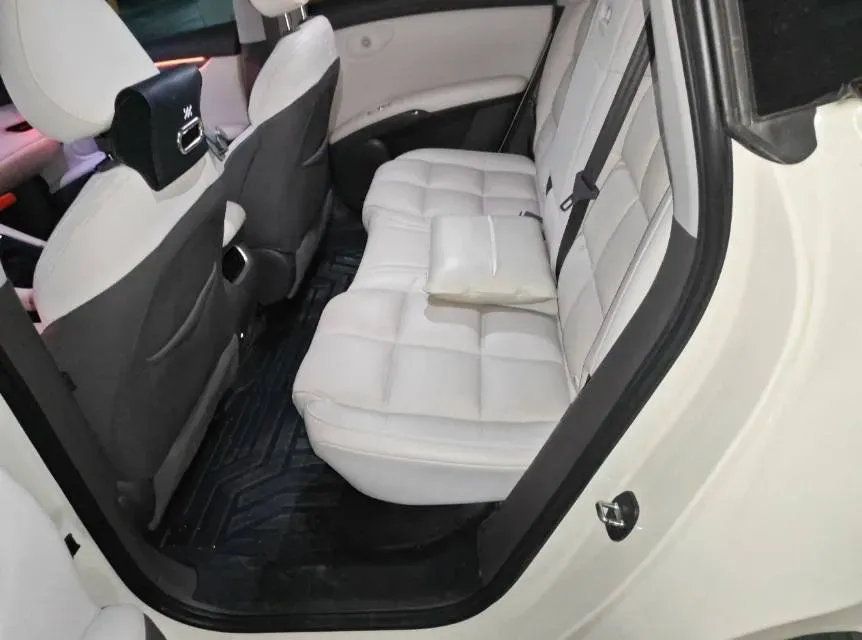 2023 IM LS6 BEV 71KWH,autocango,china used car exporter,china ev exporter,chinese used car exporter,chinese used ev exporter