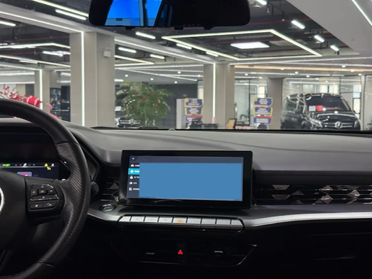 2022 MG 5 1.5T 173HP L4 7DCT,autocango,china used car exporter,china ev exporter,chinese used car exporter,chinese used ev exporter