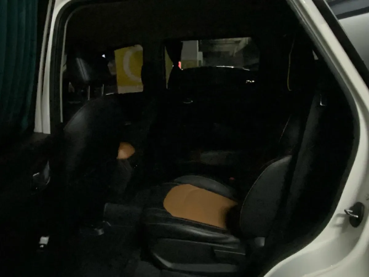 2019 WuLing HongGuang S3 1.5L 99HP L4 6MT,autocango,china used car exporter,china ev exporter,chinese used car exporter,chinese used ev exporter