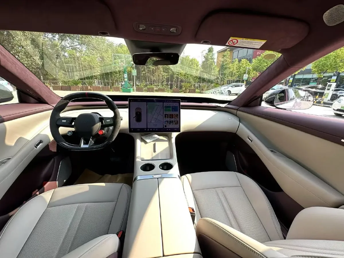 2025 MI YU7 BEV 101.7KWH,autocango,china used car exporter,china ev exporter,chinese used car exporter,chinese used ev exporter