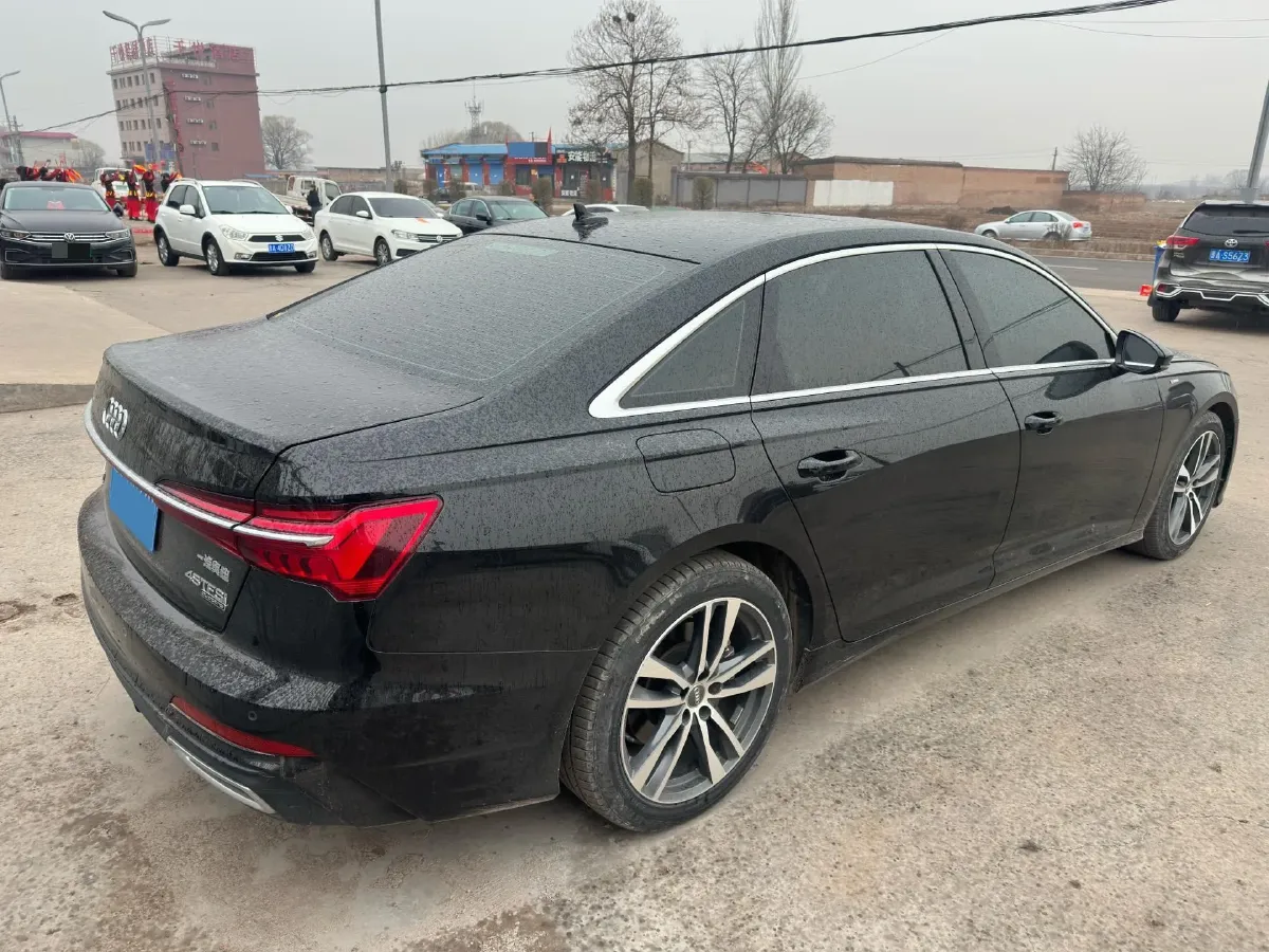 2020 Audi A6L 2.0T 190HP L4 7DCT,autocango,china used car exporter,china ev exporter,chinese used car exporter,chinese used ev exporter