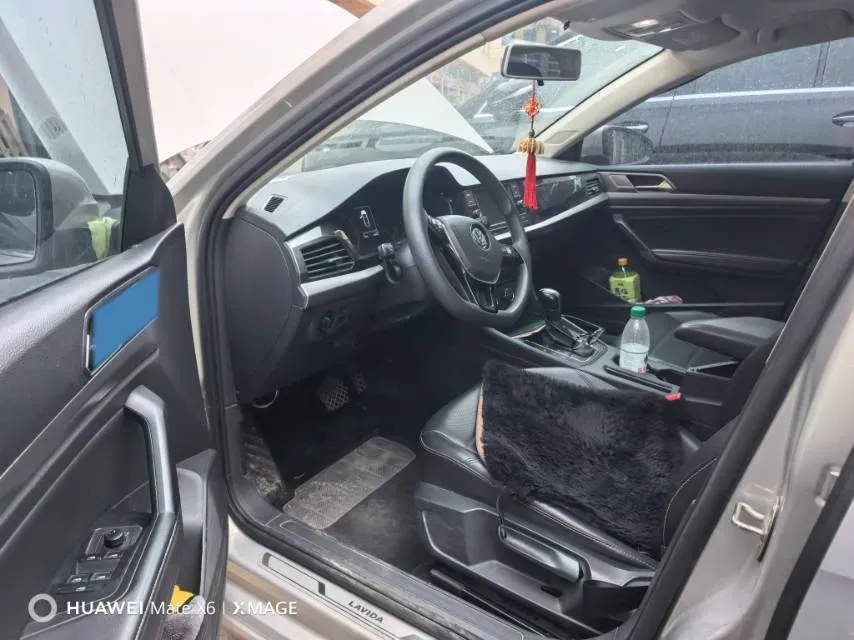 2018 Volkswagen Lavida 1.2T 116HP L4 7DCT,autocango,china used car exporter,china ev exporter,chinese used car exporter,chinese used ev exporter