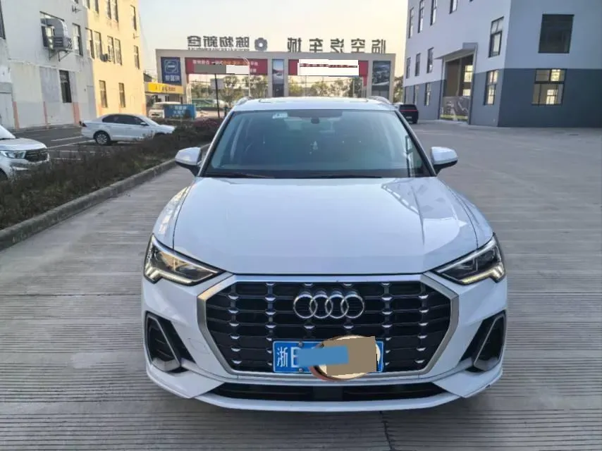 2021 Audi Q3 1.4T 150HP L4 7DCT,autocango,china used car exporter,china ev exporter,chinese used car exporter,chinese used ev exporter