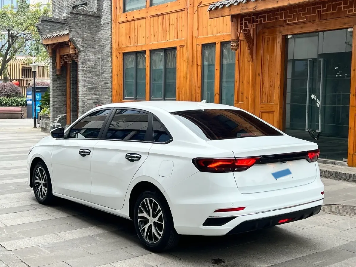 2022 Geely Emgrand 1.5L 114HP L4 CVT,autocango,china used car exporter,china ev exporter,chinese used car exporter,chinese used ev exporter