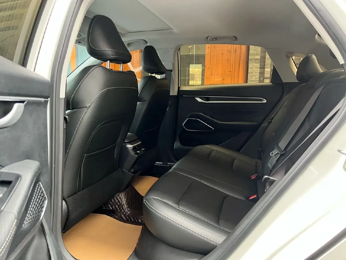 2022 Geely Emgrand 1.5L 114HP L4 CVT,autocango,china used car exporter,china ev exporter,chinese used car exporter,chinese used ev exporter