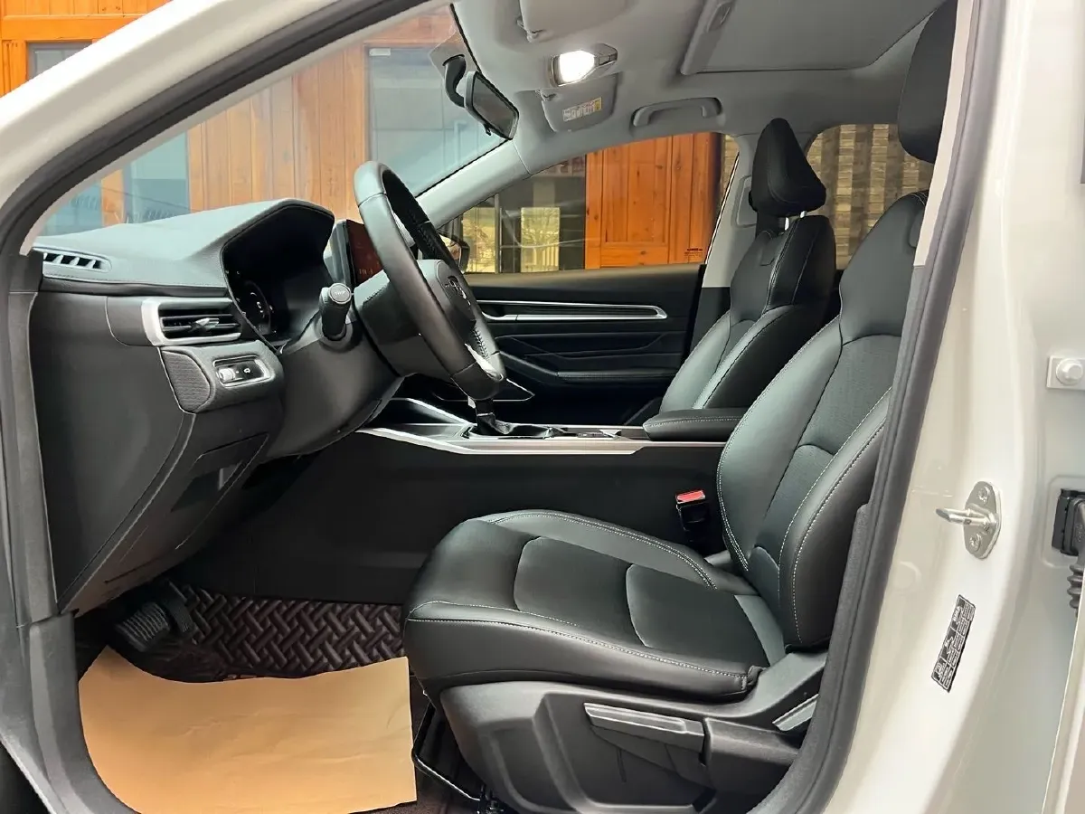 2022 Geely Emgrand 1.5L 114HP L4 CVT,autocango,china used car exporter,china ev exporter,chinese used car exporter,chinese used ev exporter