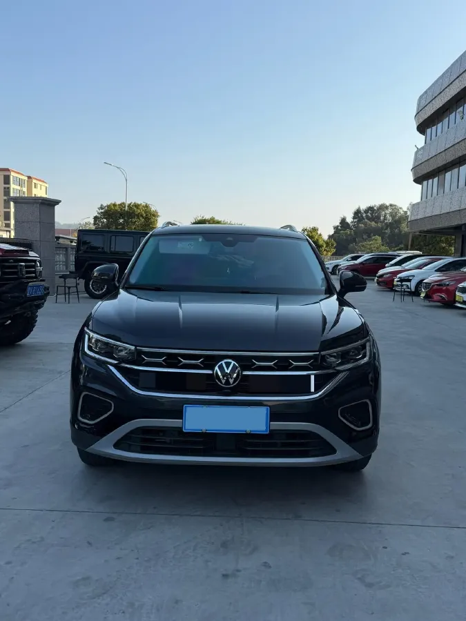 2023 Volkswagen Tayron 2.0T 186HP L4 7DCT,autocango,china used car exporter,china ev exporter,chinese used car exporter,chinese used ev exporter