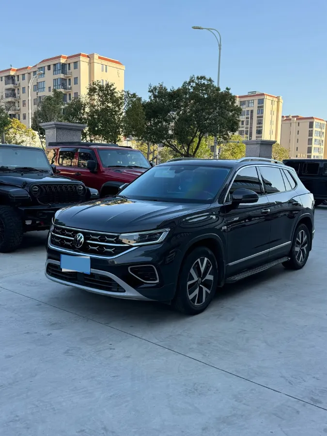 2023 Volkswagen Tayron 2.0T 186HP L4 7DCT,autocango,china used car exporter,china ev exporter,chinese used car exporter,chinese used ev exporter