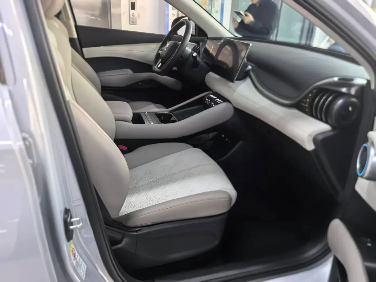 2025 BYD Yuan Plus BEV 49.92KWH,autocango,china used car exporter,china ev exporter,chinese used car exporter,chinese used ev exporter