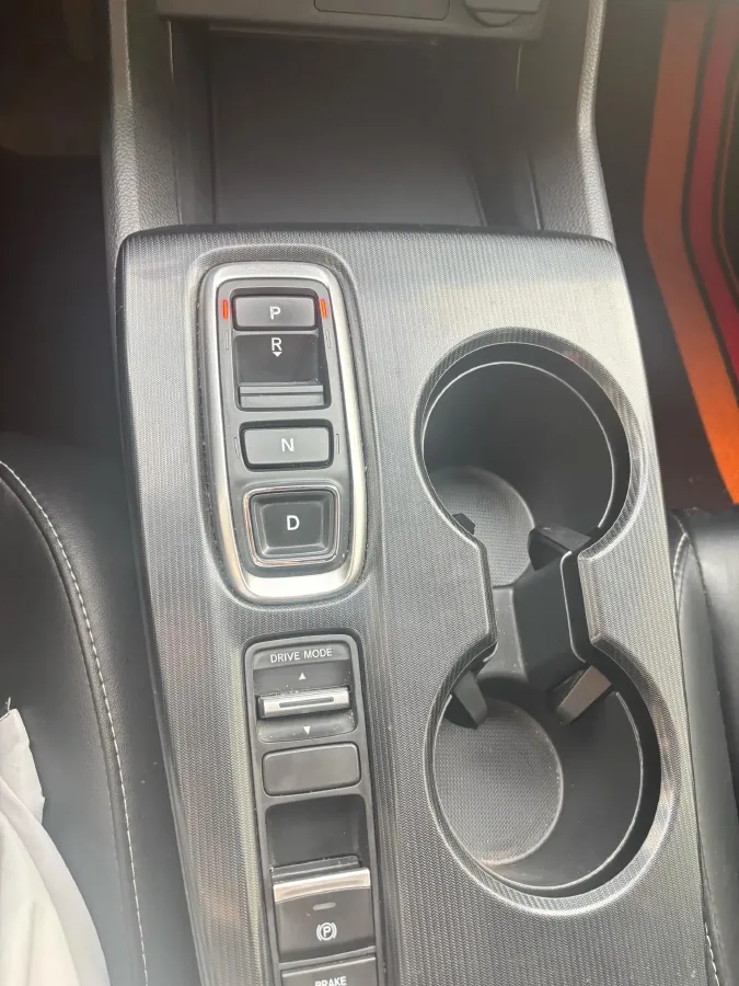 2023 Honda Civic 2.0L 143HP L4 E-CVT Hybrid,autocango,china used car exporter,china ev exporter,chinese used car exporter,chinese used ev exporter