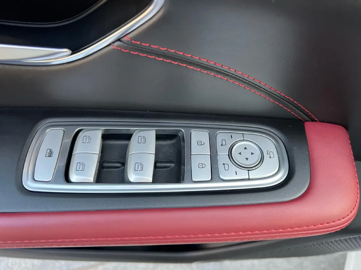 2024 Jetour X70 C-DM 1.5T 156HP L4 2DHT PHEV 19.43KWH,autocango,china used car exporter,china ev exporter,chinese used car exporter,chinese used ev exporter