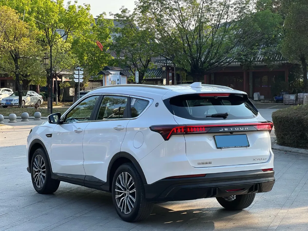 2024 Jetour X70 C-DM 1.5T 156HP L4 2DHT PHEV 19.43KWH,autocango,china used car exporter,china ev exporter,chinese used car exporter,chinese used ev exporter