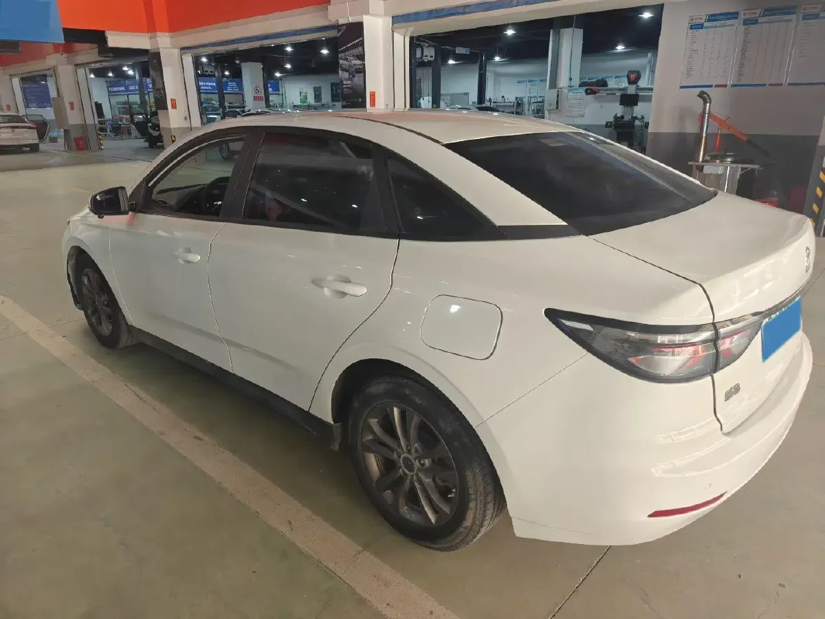 2021 Weltmeister E.5 BEV 58.589KWH,autocango,china used car exporter,china ev exporter,chinese used car exporter,chinese used ev exporter