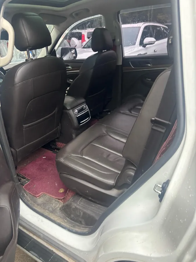 2018 Roewe RX5 2.0T 220HP L4 6DCT,autocango,china used car exporter,china ev exporter,chinese used car exporter,chinese used ev exporter