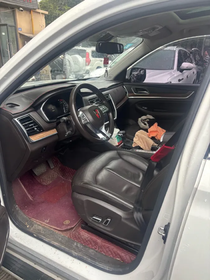 2018 Roewe RX5 2.0T 220HP L4 6DCT,autocango,china used car exporter,china ev exporter,chinese used car exporter,chinese used ev exporter