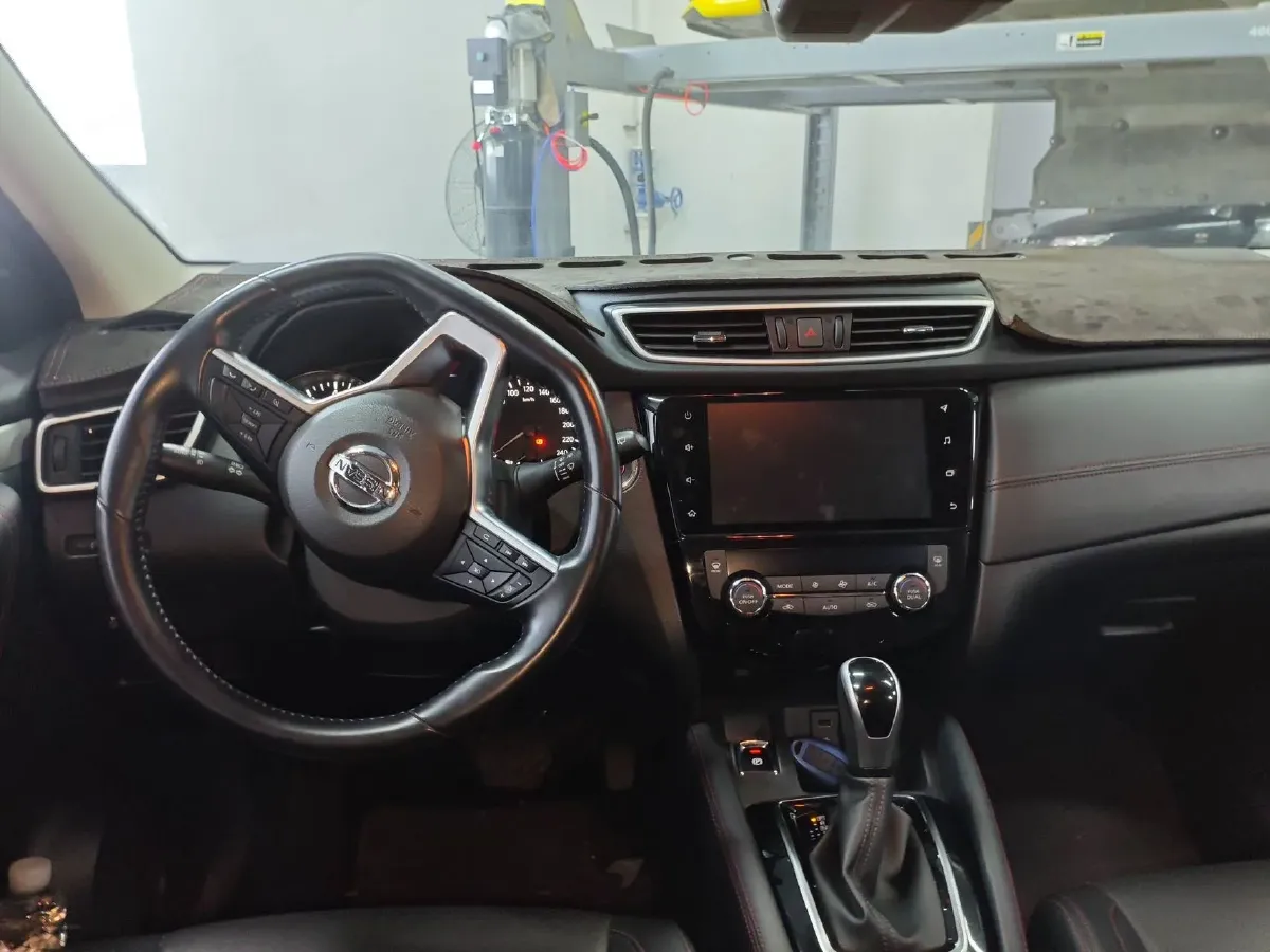 2022 Nissan Qashqai 2.0L 151HP L4 CVT,autocango,china used car exporter,china ev exporter,chinese used car exporter,chinese used ev exporter