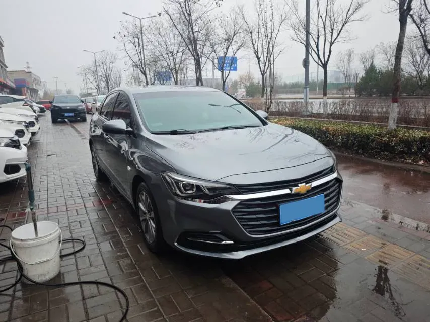 2021 Chevrolet Monza 1.5L 113HP L4 6AT,autocango,china used car exporter,china ev exporter,chinese used car exporter,chinese used ev exporter