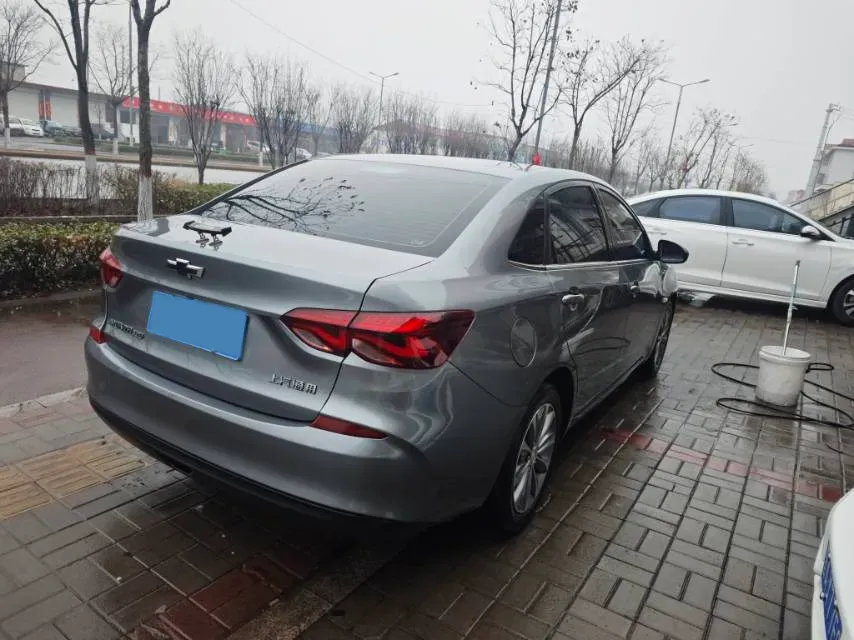 2021 Chevrolet Monza 1.5L 113HP L4 6AT,autocango,china used car exporter,china ev exporter,chinese used car exporter,chinese used ev exporter