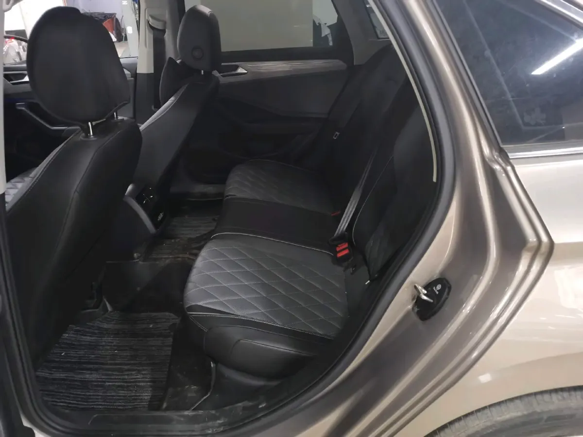 2023 Volkswagen Sagitar 1.5T 160HP L4 7DCT,autocango,china used car exporter,china ev exporter,chinese used car exporter,chinese used ev exporter