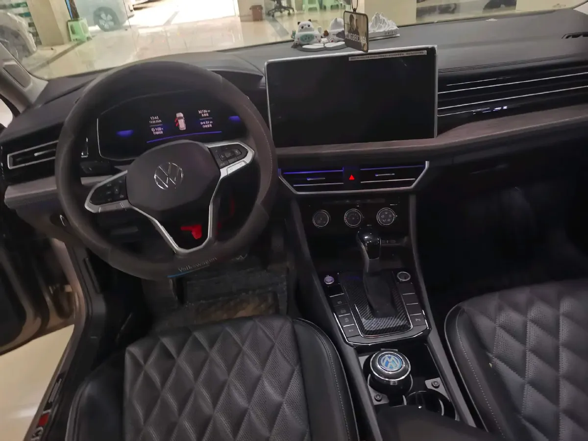 2023 Volkswagen Sagitar 1.5T 160HP L4 7DCT,autocango,china used car exporter,china ev exporter,chinese used car exporter,chinese used ev exporter