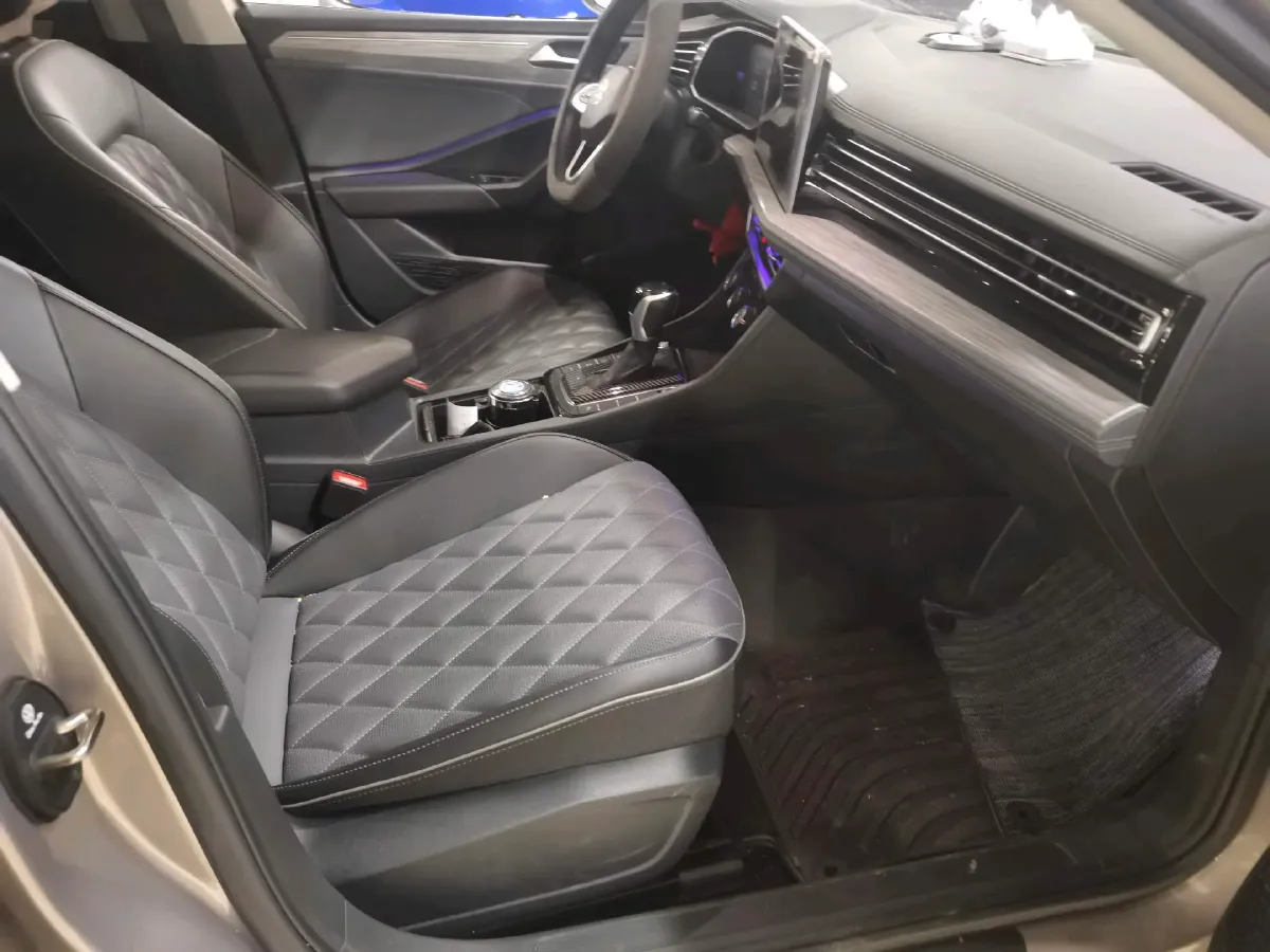 2023 Volkswagen Sagitar 1.5T 160HP L4 7DCT,autocango,china used car exporter,china ev exporter,chinese used car exporter,chinese used ev exporter